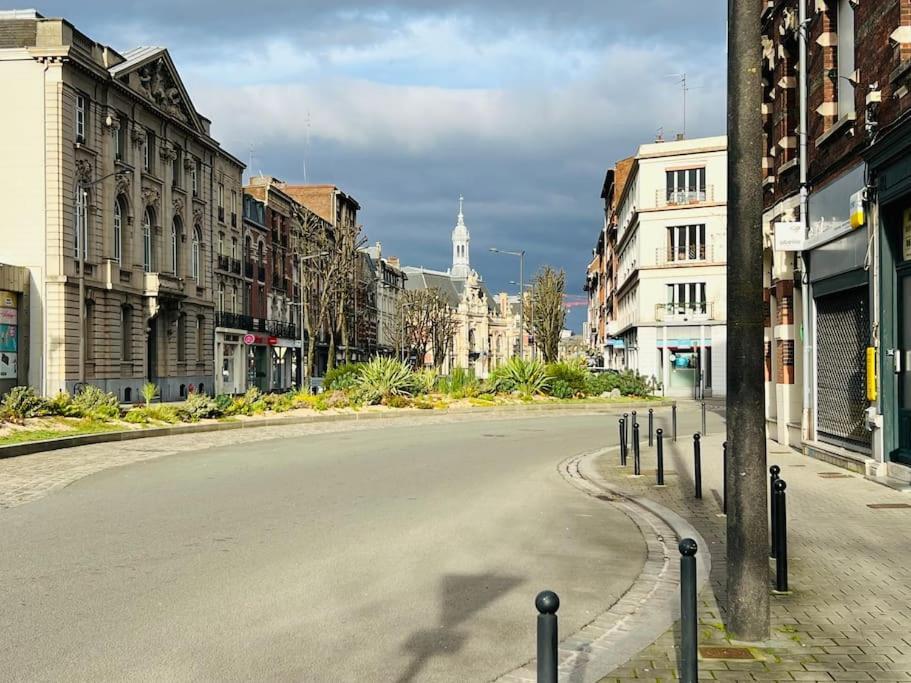 Apt Des Artistes, 3 Min A Pied Gare Et Centre Valenciennes Eksteriør billede